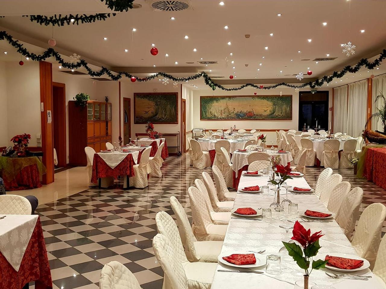 Platani Hotel Bolsena Buitenkant foto